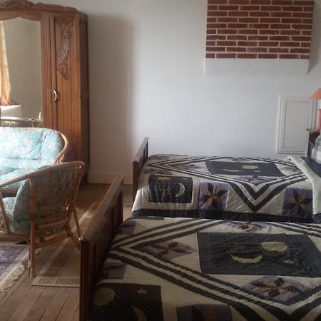 Bed and Breakfast L'Escale Fleurie Vincelles  Экстерьер фото