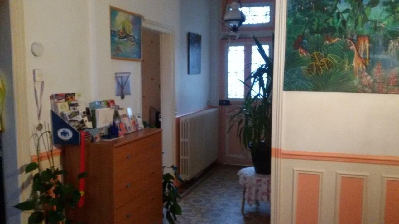 Bed and Breakfast L'Escale Fleurie Vincelles  Экстерьер фото